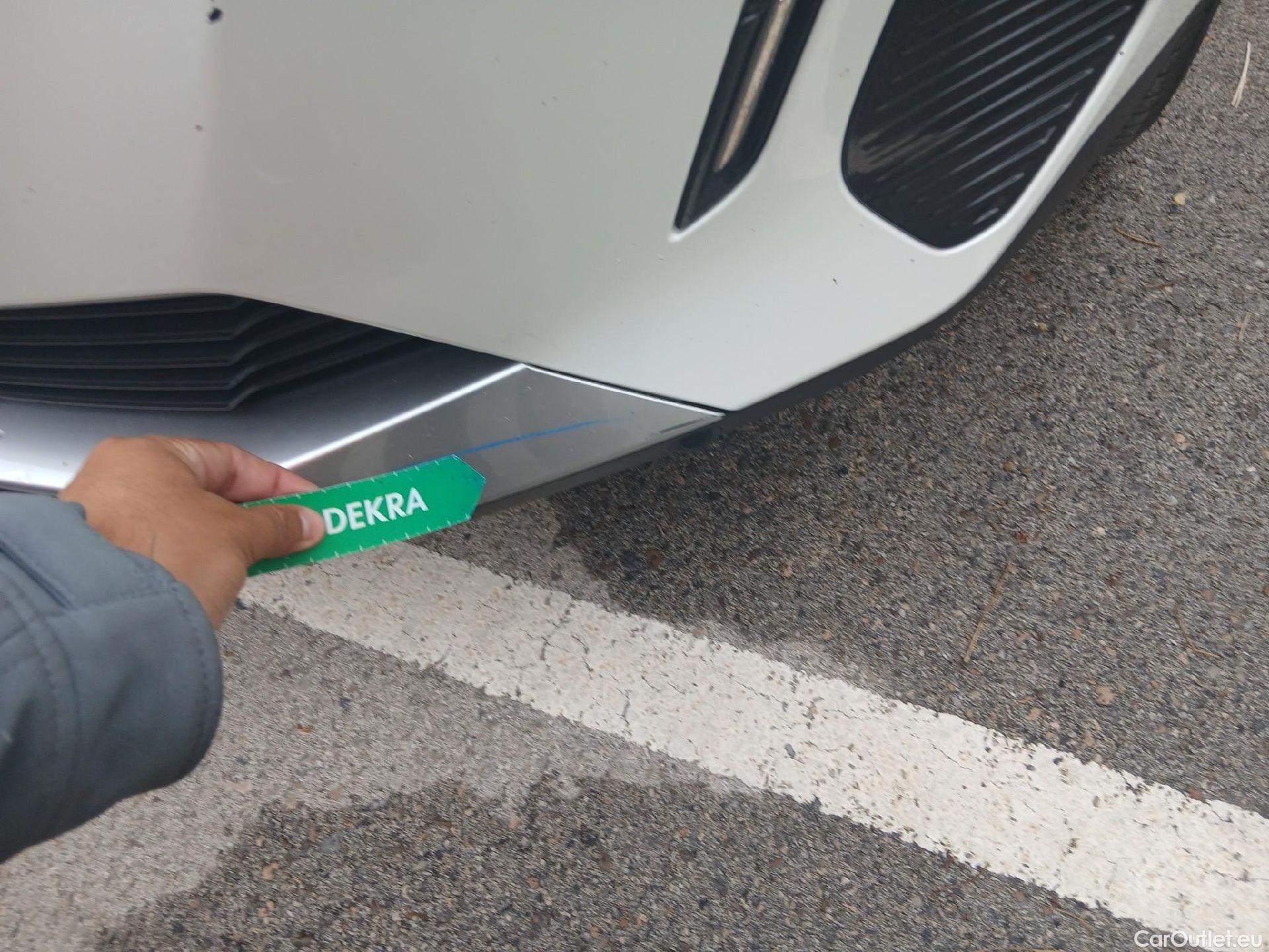  Peugeot  3008 PEUGEOT  / 2020 / 5P / todoterreno 1.5 BlueHDi 96kW (130CV) S&S Active Pack (AC4) #9