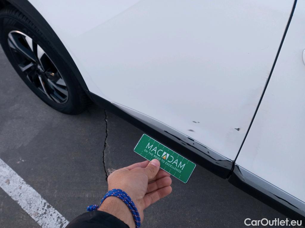  Peugeot  2008 PEUGEOT  / 2019 / 5P / todoterreno Allure Pack Puretech 130 S&S EAT8 (AC) #20