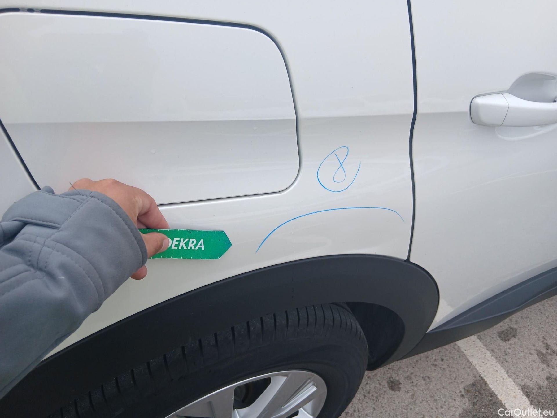  Peugeot  3008 PEUGEOT  / 2020 / 5P / todoterreno 1.5 BlueHDi 96kW (130CV) S&S Active Pack (AC4) #30