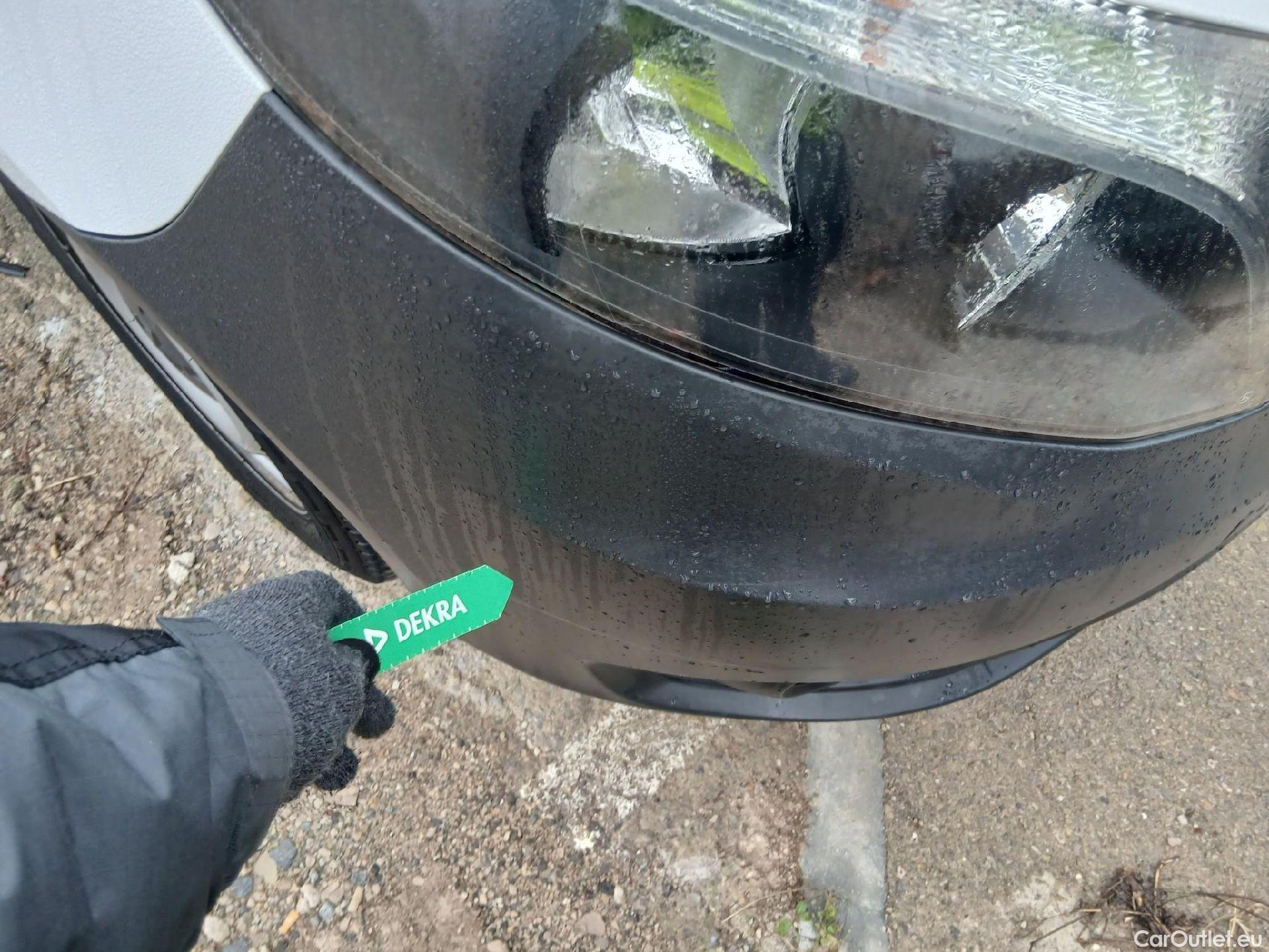  Mercedes  Vito MERCEDES-BENZ  / 2014 / 4P / furgón 114CDI AT 100kW Mixto Pro Compacta #2