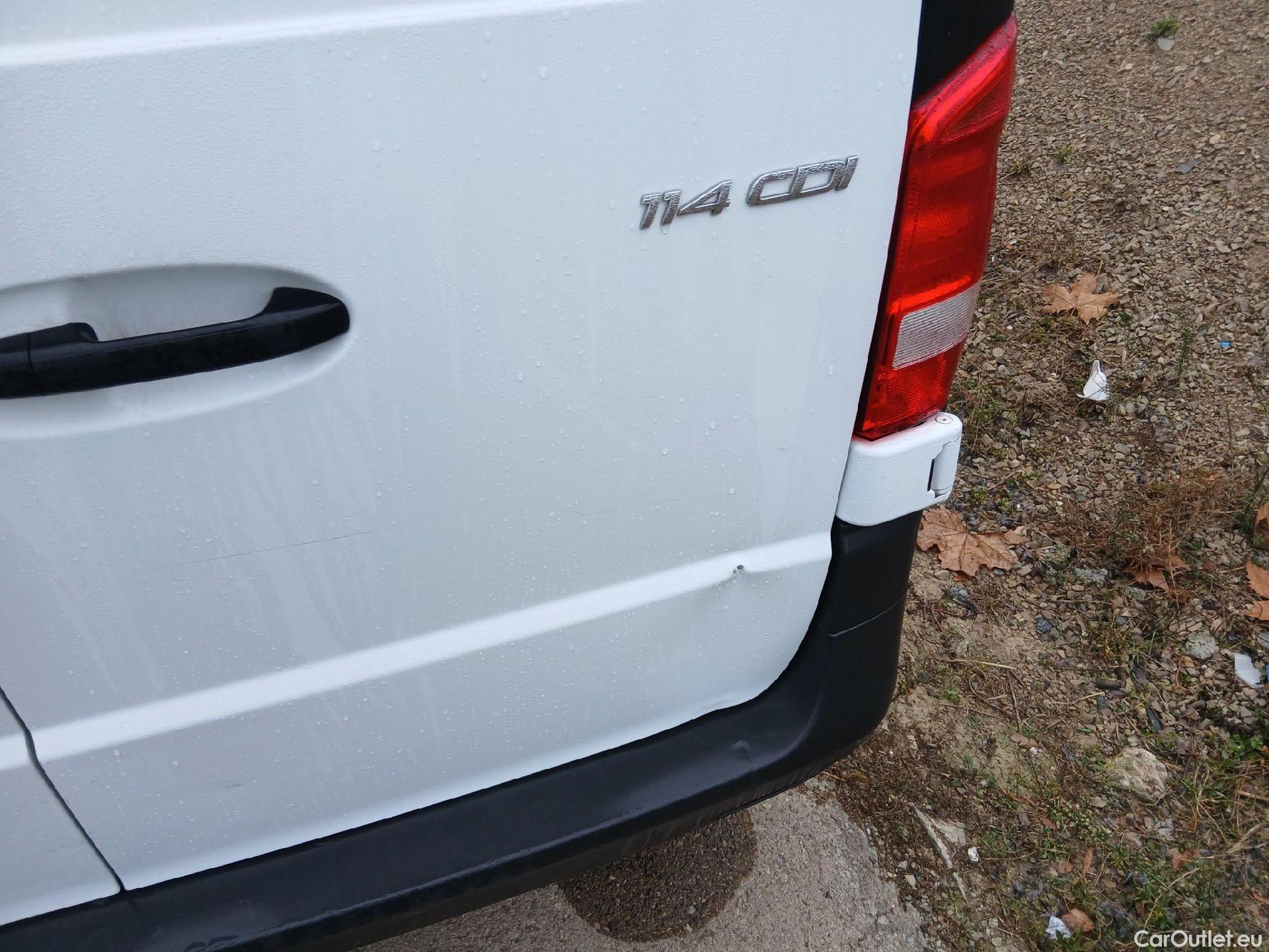  Mercedes  Vito MERCEDES-BENZ  / 2014 / 4P / furgón 114CDI AT 100kW Mixto Pro Compacta #14