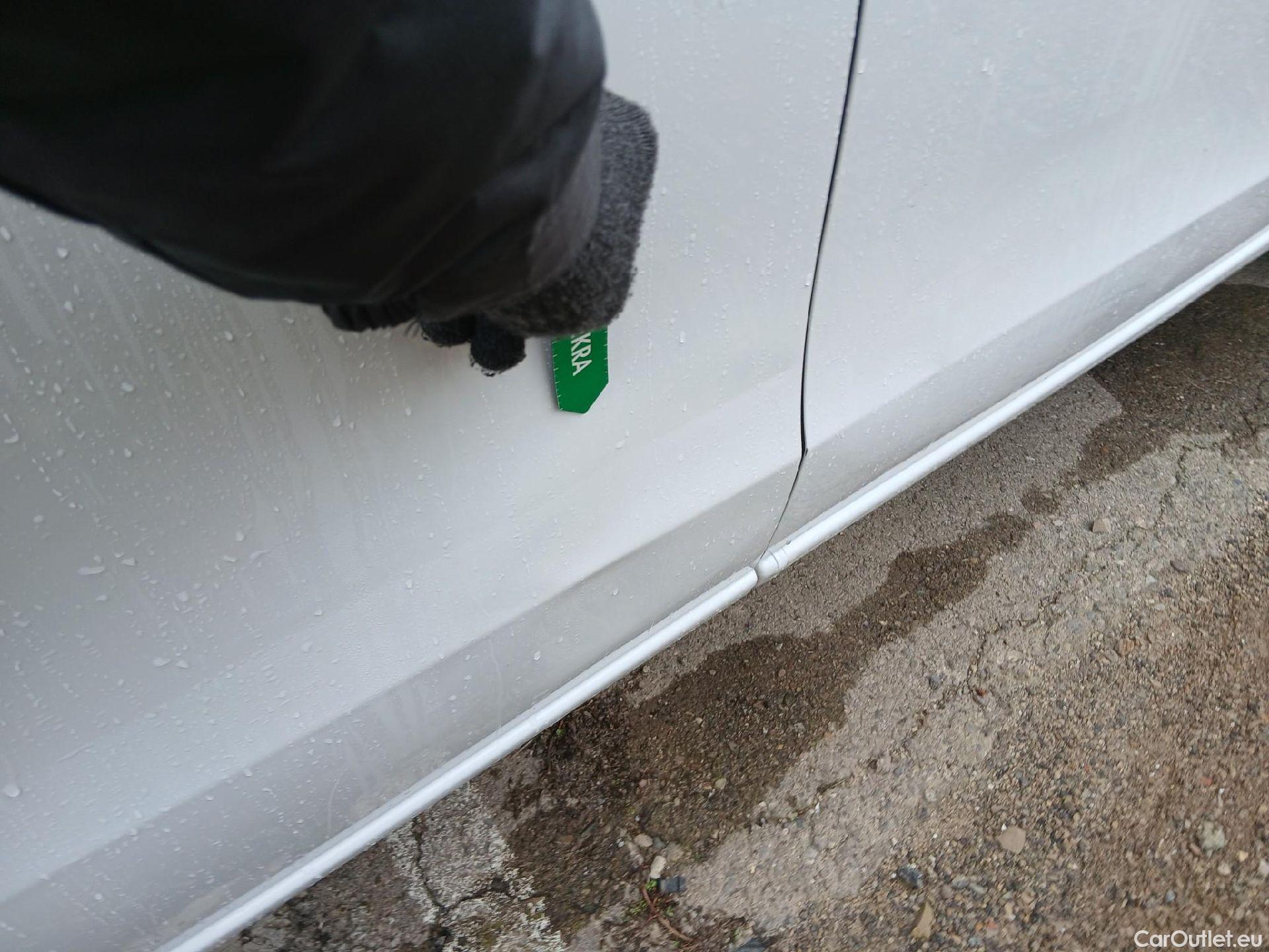  Mercedes  Vito MERCEDES-BENZ  / 2014 / 4P / furgón 114CDI AT 100kW Mixto Pro Compacta #20