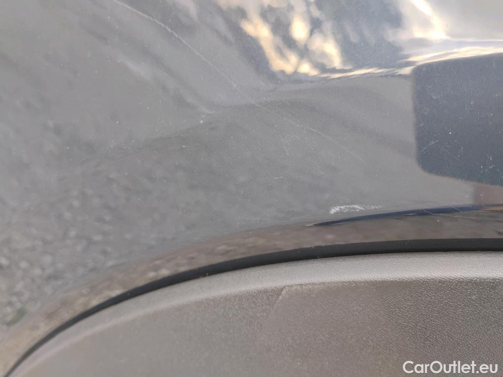  Volvo  XC 40 VOLVO XC40 / 2017 / 5P / todoterreno 1.5 T4 Twin Recharge R-Design Auto #39