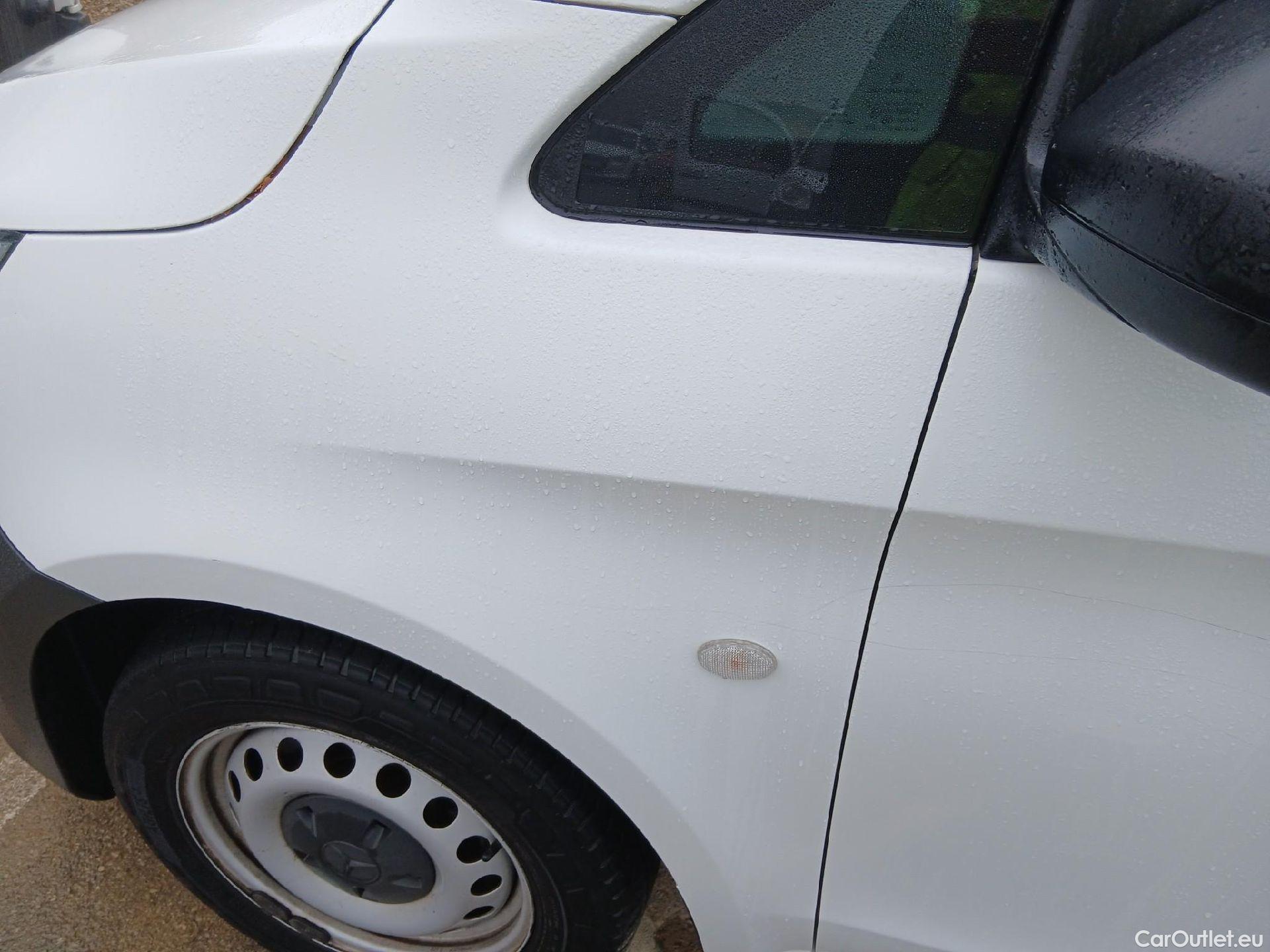  Mercedes  Vito MERCEDES-BENZ  / 2014 / 4P / furgón 114CDI AT 100kW Mixto Pro Compacta #7