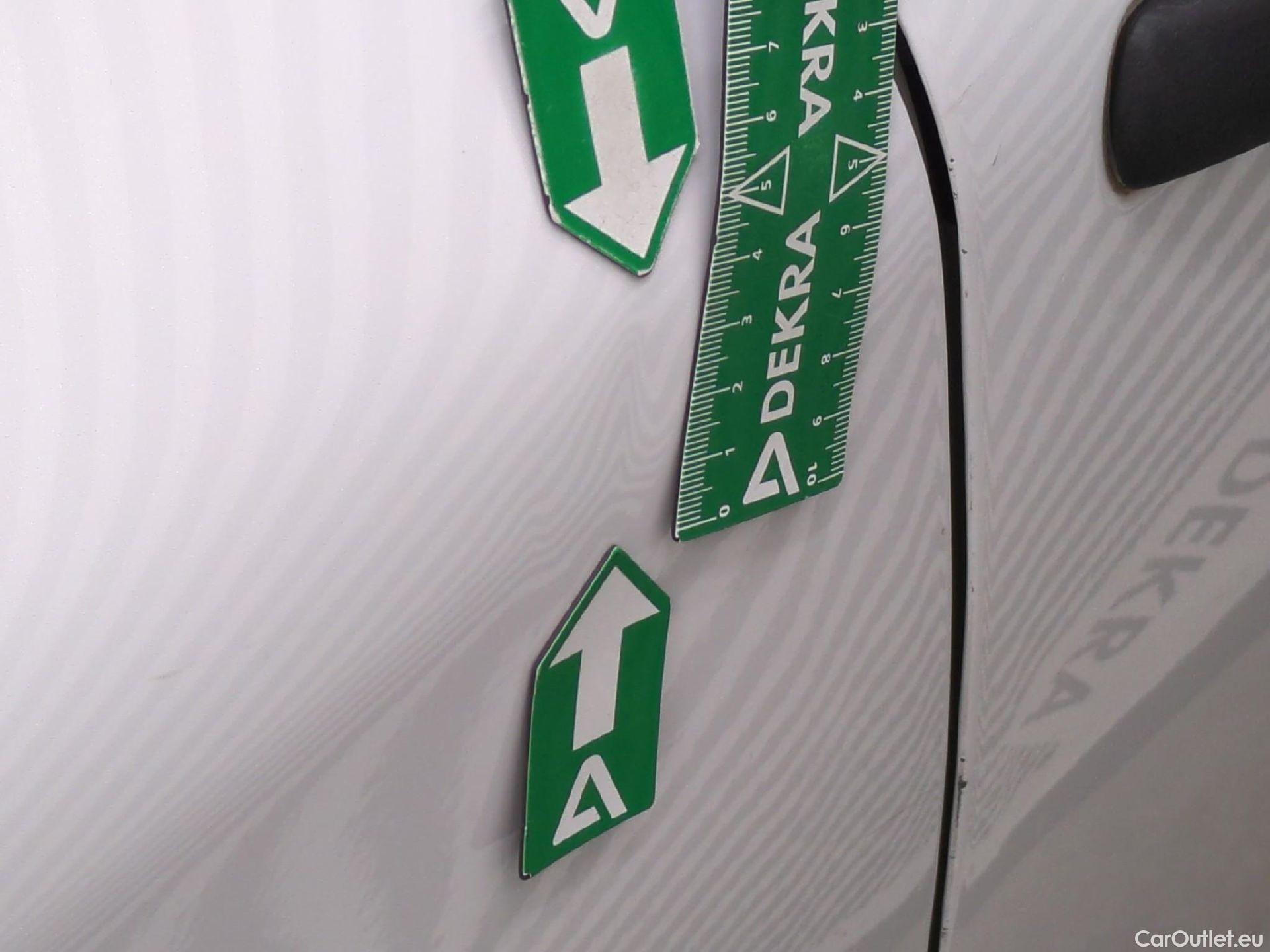  Peugeot  208  Affaire Pack Clim 1.6 HDi 75CV BVM5 E6 #67