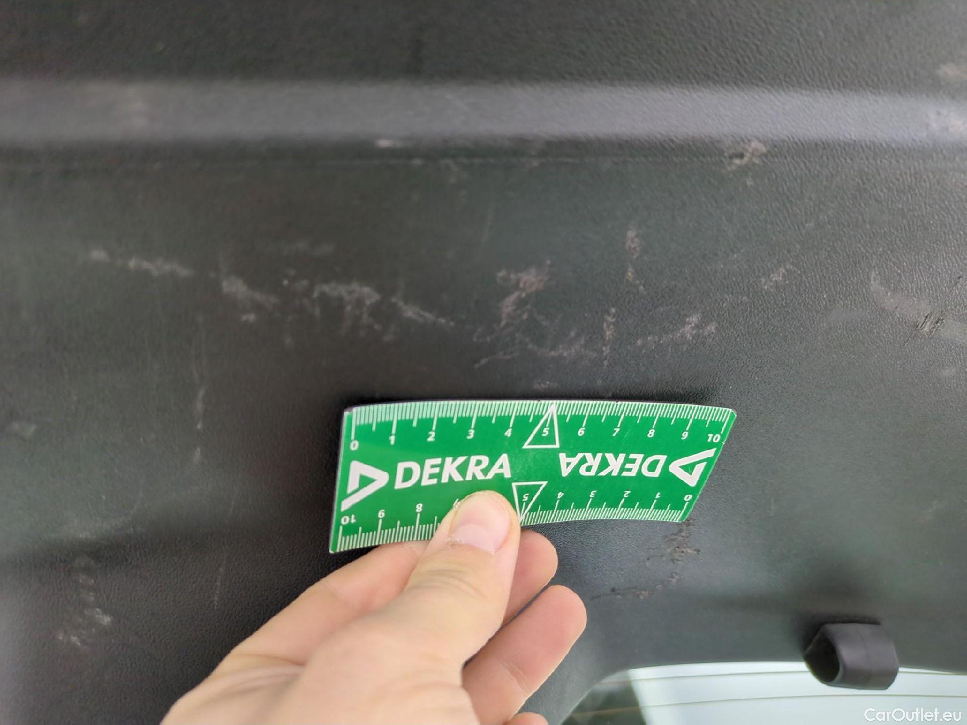  Peugeot  208  Affaire Pack Clim 1.6 HDi 75CV BVM5 E6 #53