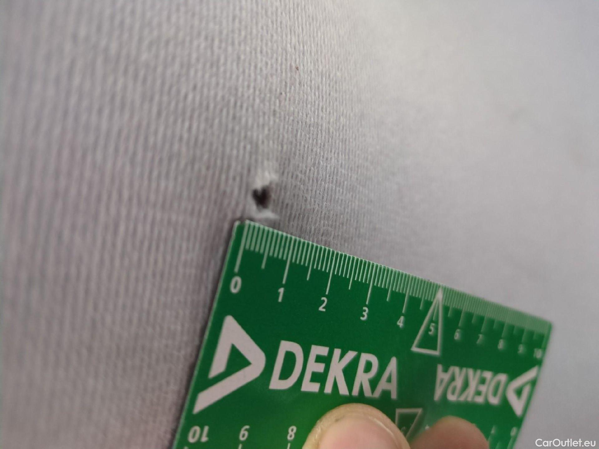  Peugeot  208  Affaire Pack Clim 1.6 HDi 75CV BVM5 E6 #39