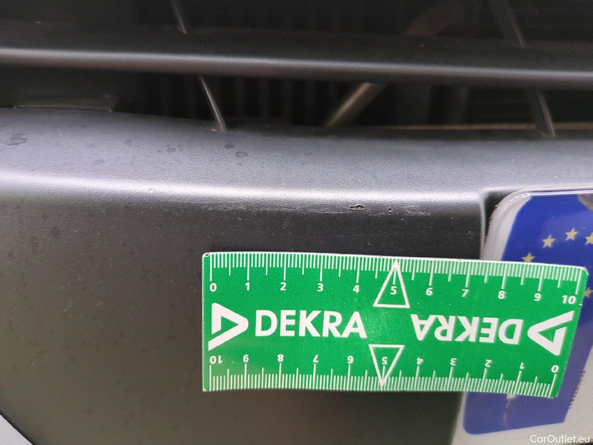  Peugeot  208  Affaire Pack Clim 1.6 HDi 75CV BVM5 E6 #78