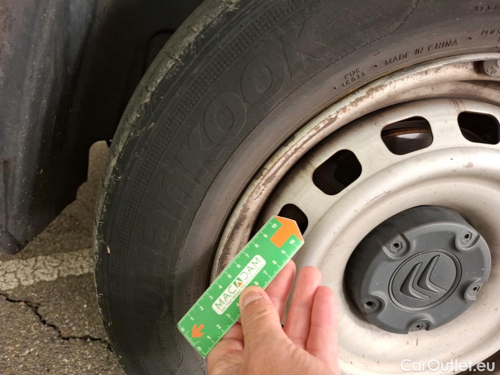  Citroen  Berlingo CITROEN  / 2018 / 4P / Fourgonnette Taille M 650kg BlueHDi 100 BVM Club #21