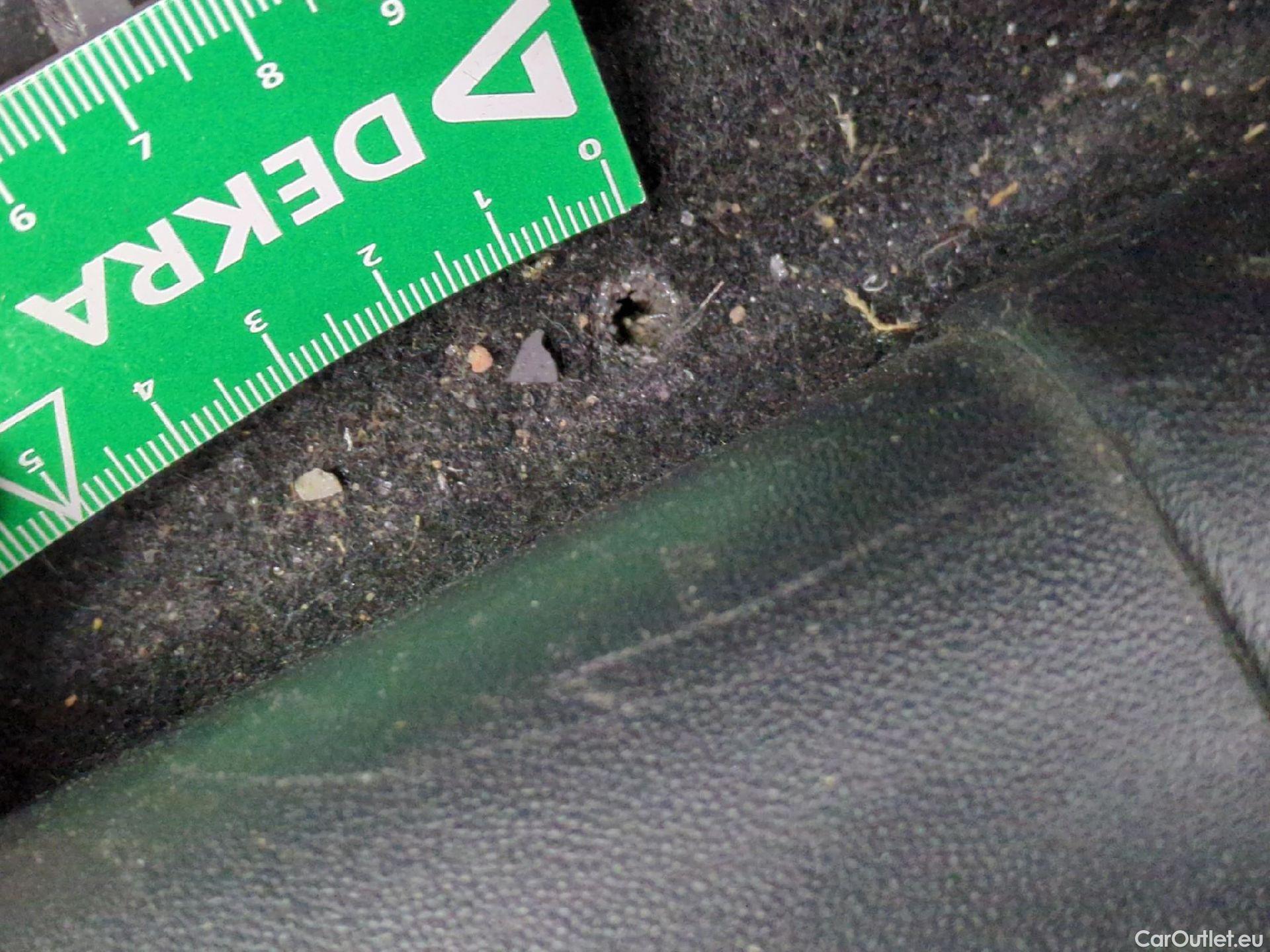  Peugeot  208  Affaire Pack Clim 1.6 HDi 75CV BVM5 E6 #56