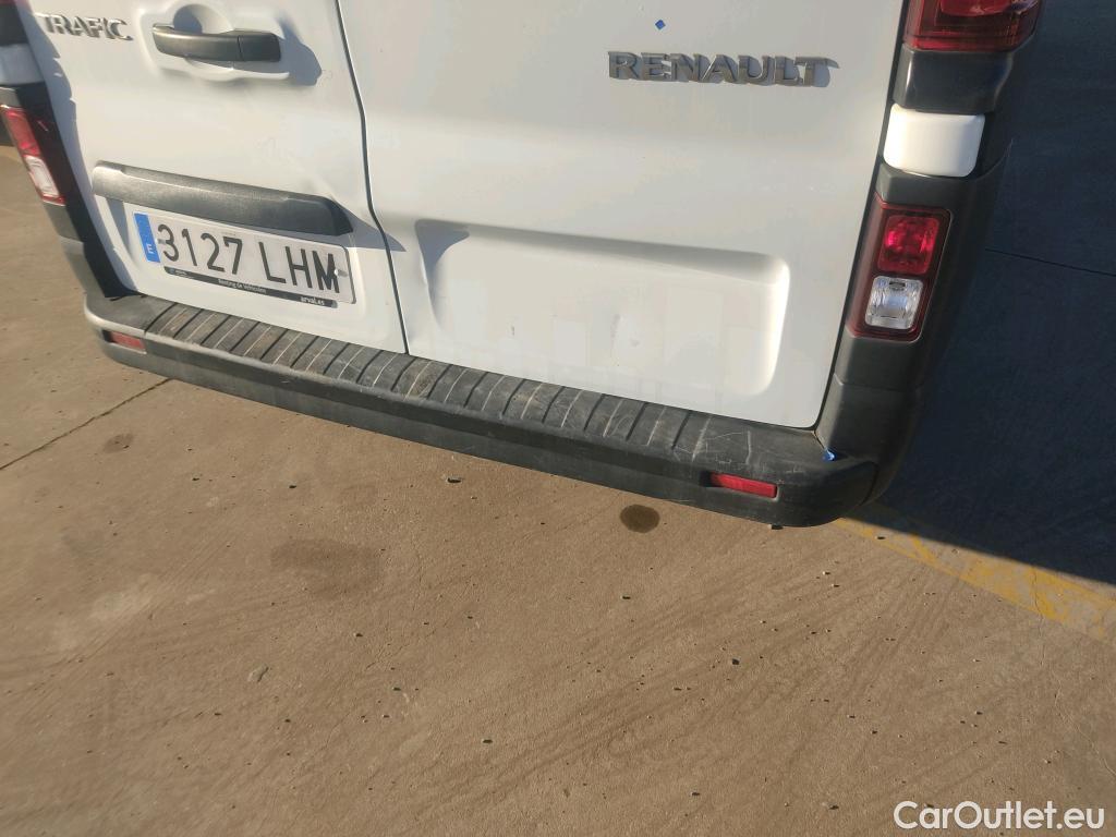  Renault  Trafic RENAULT  / 2019 / 4P / furgón Furgón 27 L1H1 Energy BluedCi 70 kW #26