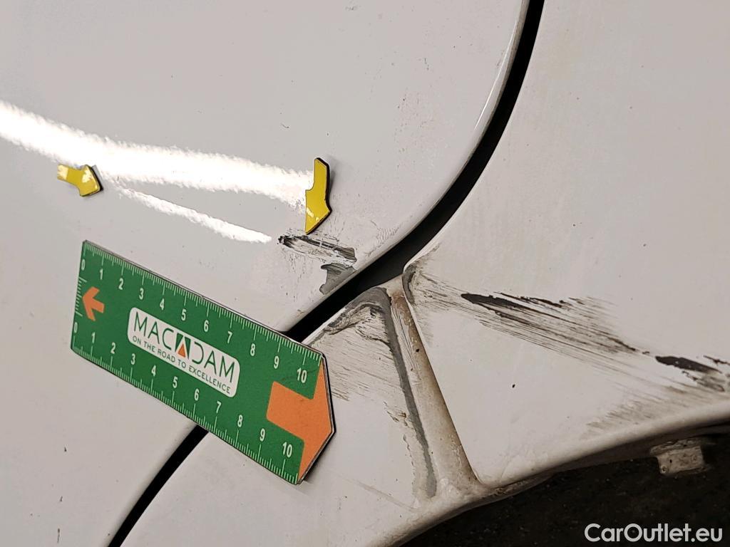  Nissan  NV400 NISSAN  / 2014 / 4P / Fourgon tôlé L2H2 2.3 dCi 165 EUVI S/S 3t5 N-Connecta #20