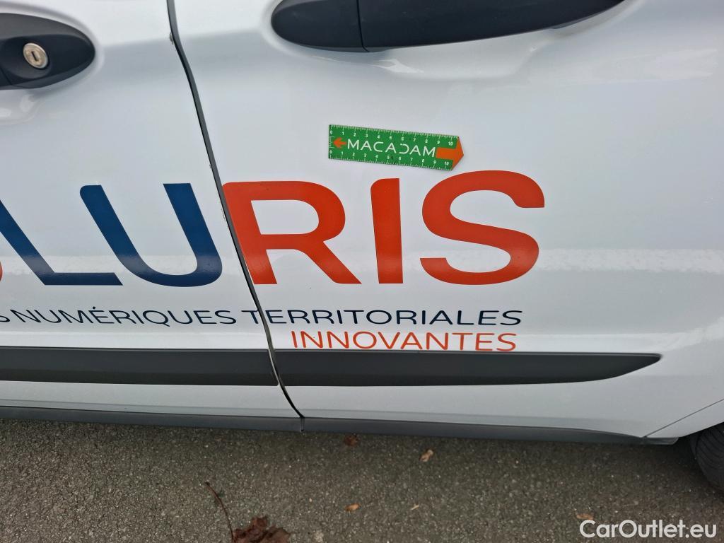  Ford  Transit FORD  Courier / 2018 / 4P / Fourgonnette 1.0E100 BV6 Trend #3