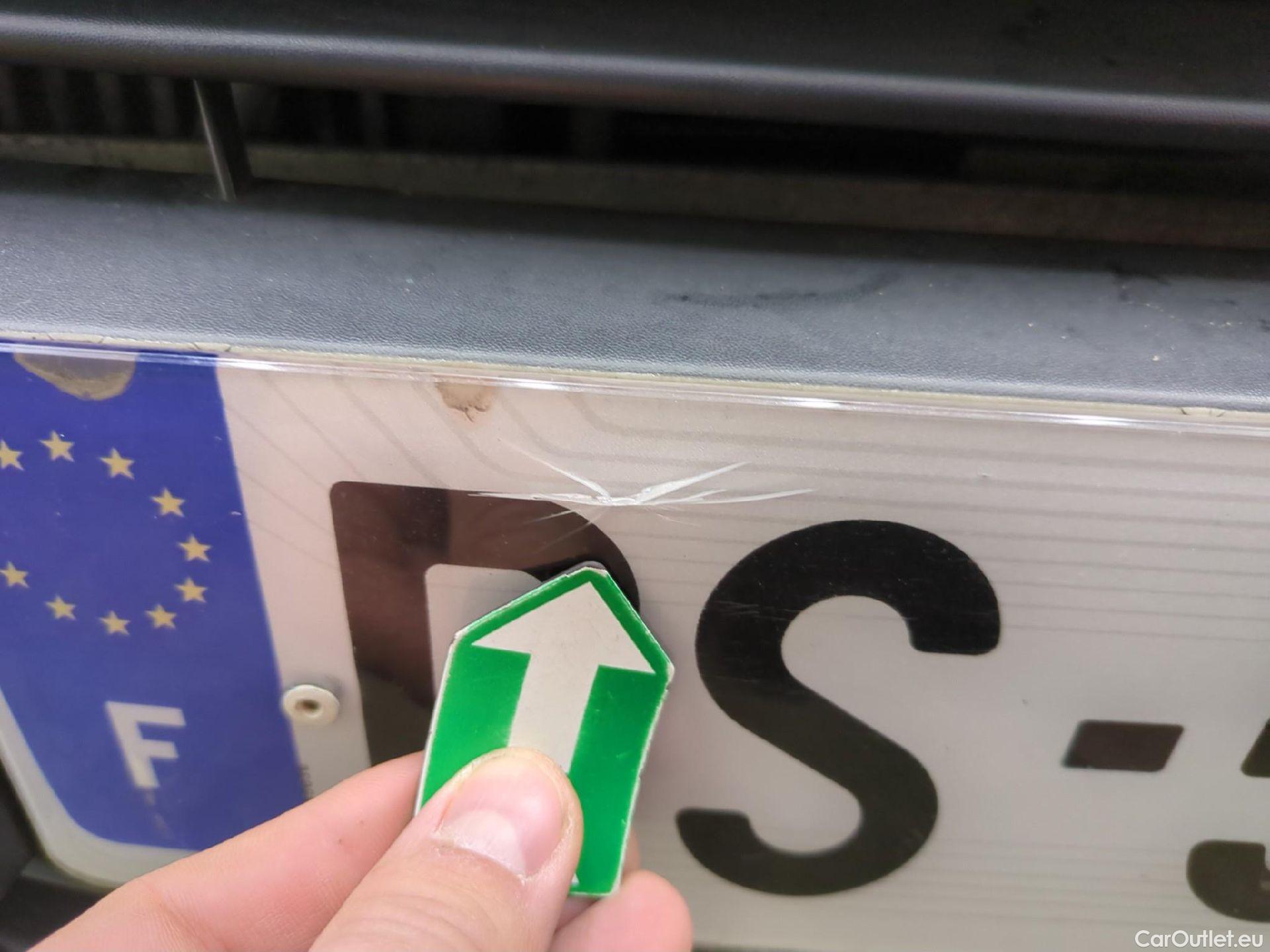  Peugeot  208  Affaire Pack Clim 1.6 HDi 75CV BVM5 E6 #79