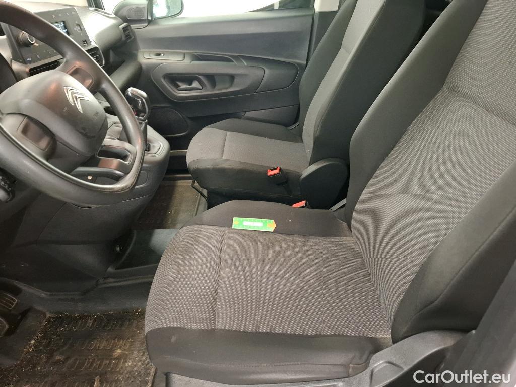  Citroen  Berlingo CITROEN  / 2018 / 4P / Fourgonnette Taille M 650kg BlueHDi 100 BVM Club #39