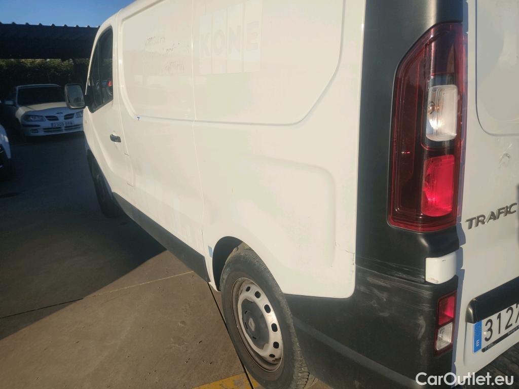  Renault  Trafic RENAULT  / 2019 / 4P / furgón Furgón 27 L1H1 Energy BluedCi 70 kW #6