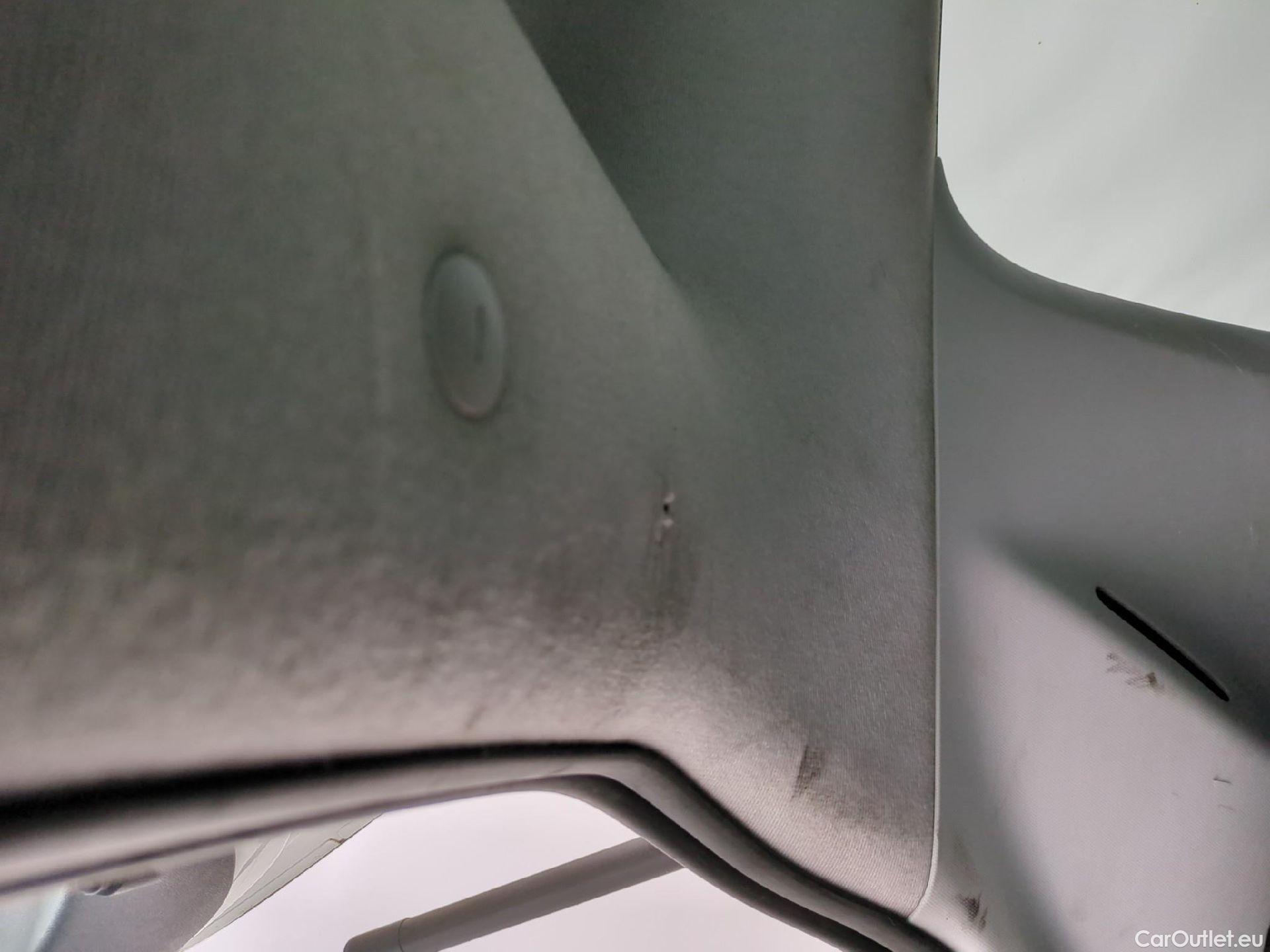  Peugeot  208  Affaire Pack Clim 1.6 HDi 75CV BVM5 E6 #38