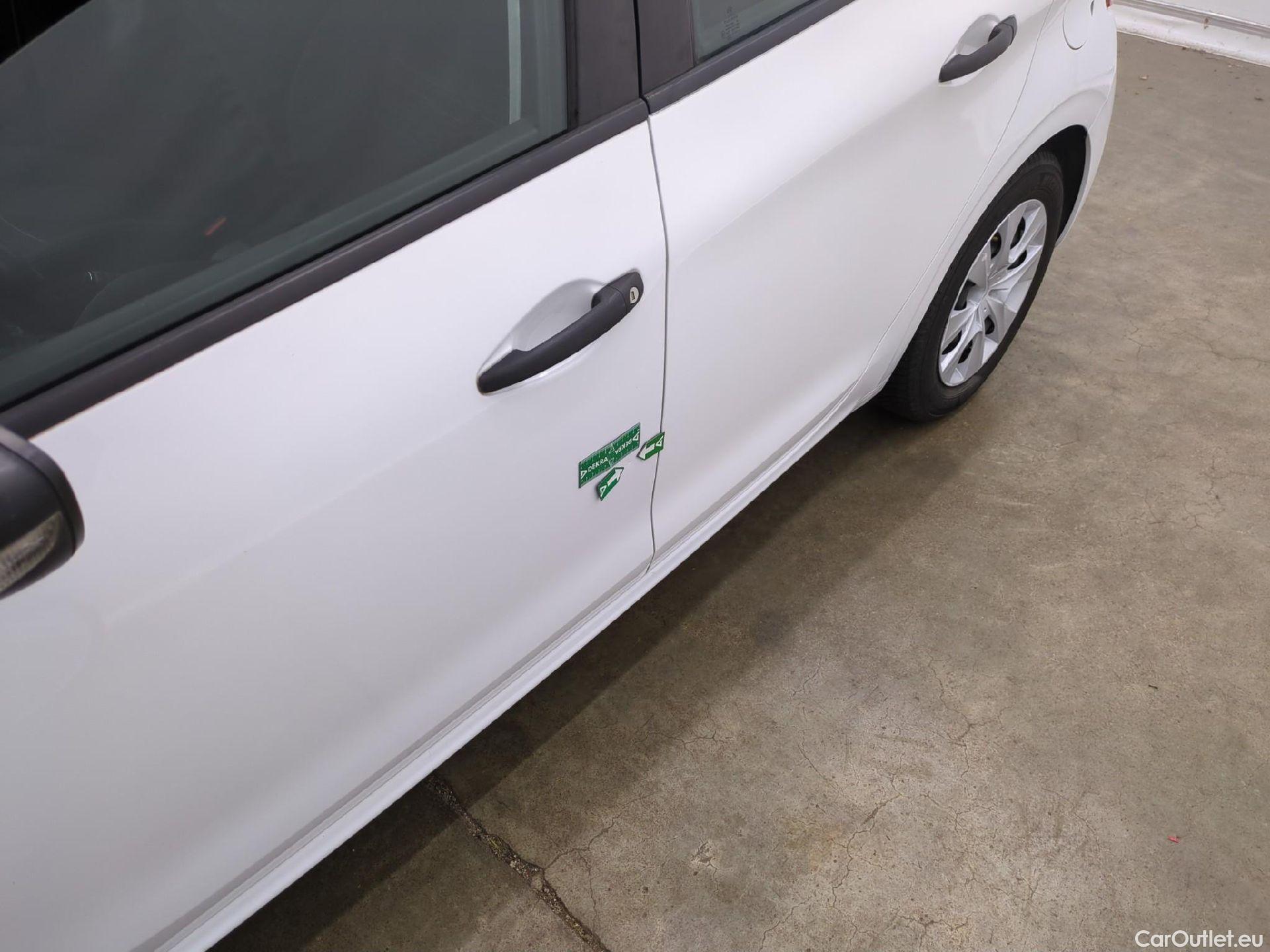  Peugeot  208  Affaire Pack Clim 1.6 HDi 75CV BVM5 E6 #87