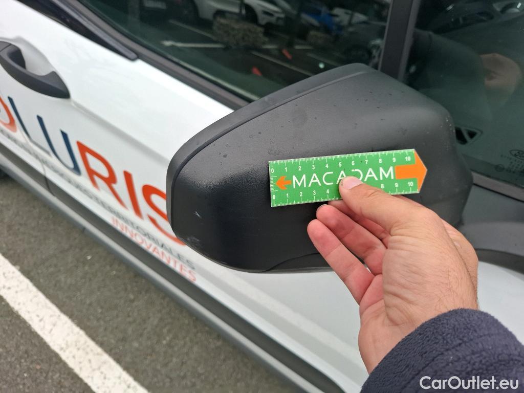  Ford  Transit FORD  Courier / 2018 / 4P / Fourgonnette 1.0E100 BV6 Trend #28