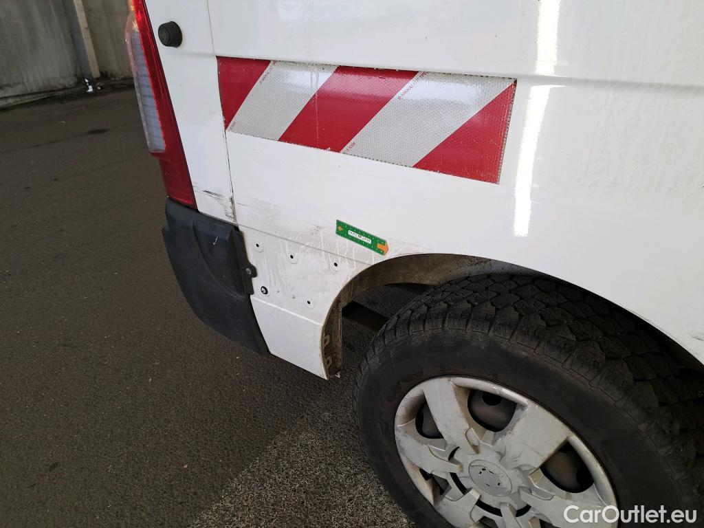  Nissan  NV400 NISSAN  / 2014 / 4P / Fourgon tôlé L2H2 2.3 dCi 165 EUVI S/S 3t5 N-Connecta #40