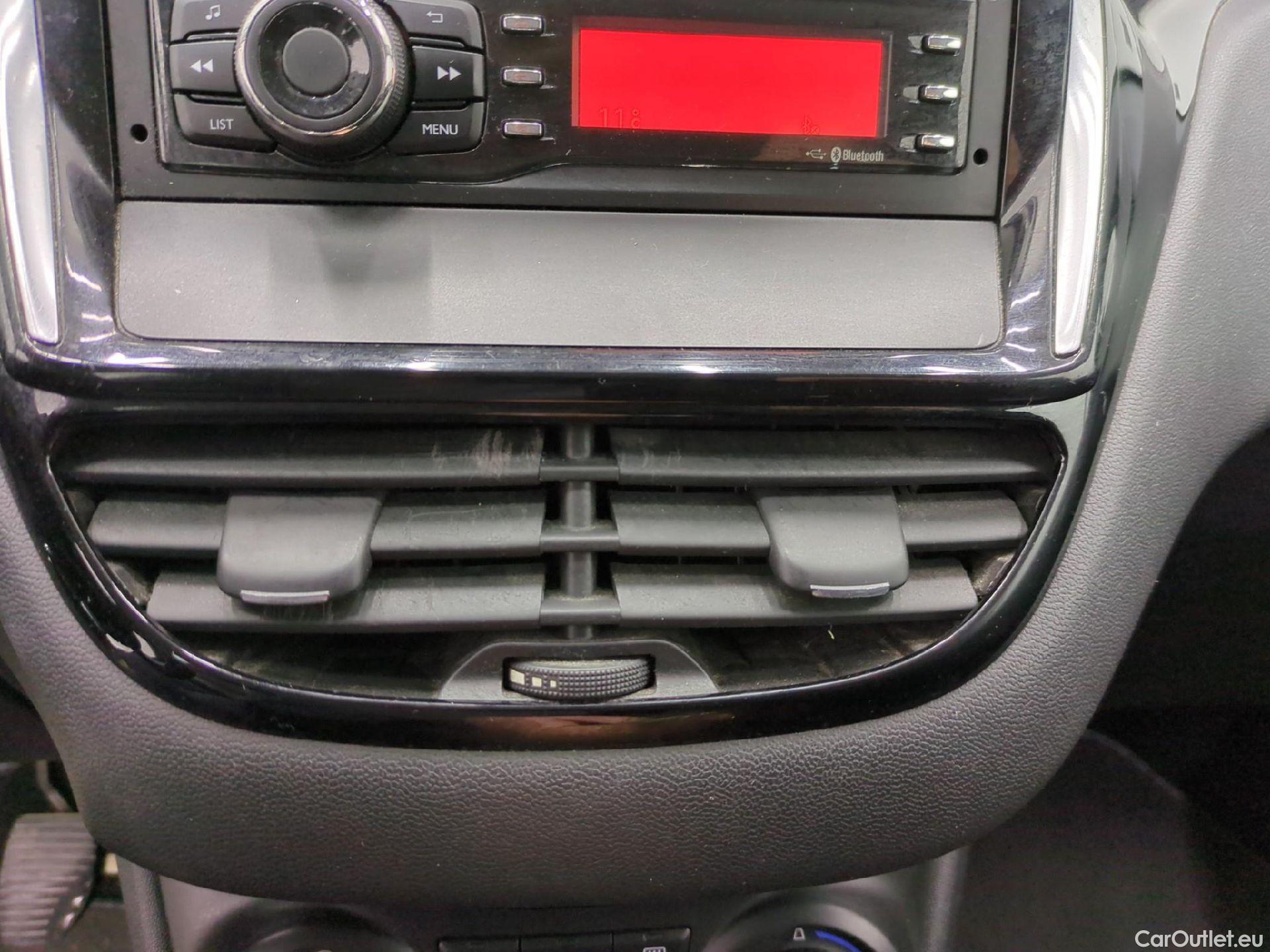  Peugeot  208  Affaire Pack Clim 1.6 HDi 75CV BVM5 E6 #26