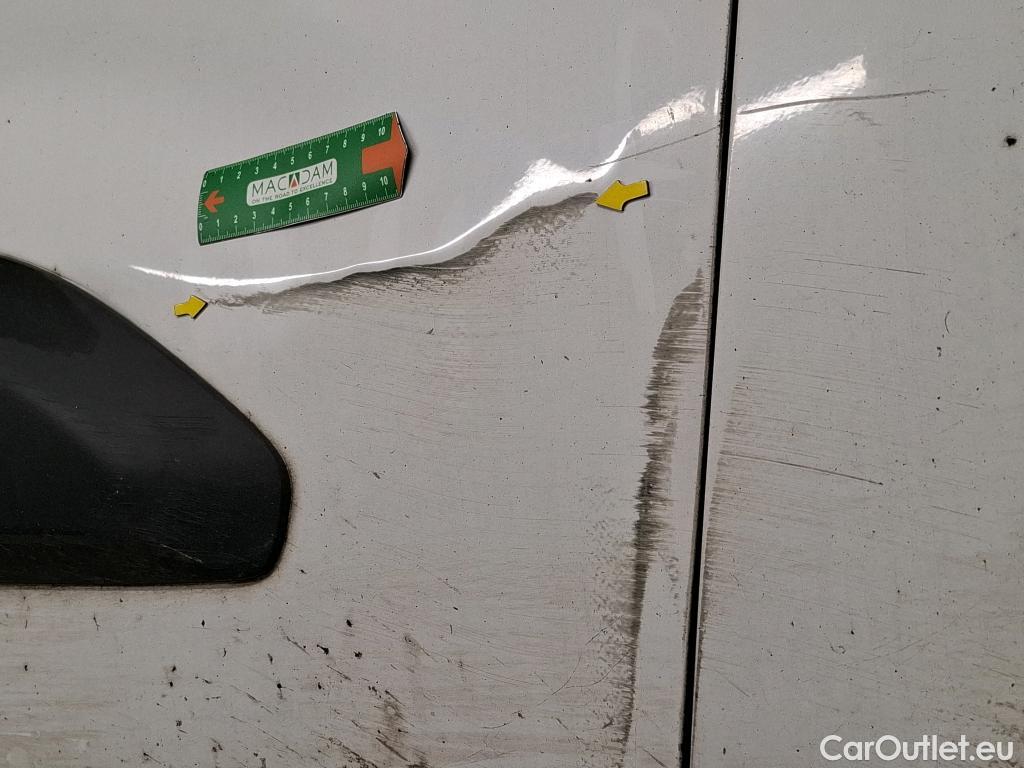  Citroen  Berlingo CITROEN  / 2018 / 4P / Fourgonnette Taille M 650kg BlueHDi 100 BVM Club #8