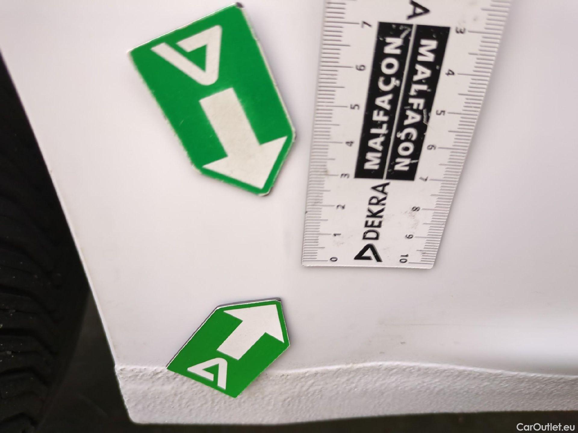  Peugeot  208  Affaire Pack Clim 1.6 HDi 75CV BVM5 E6 #109