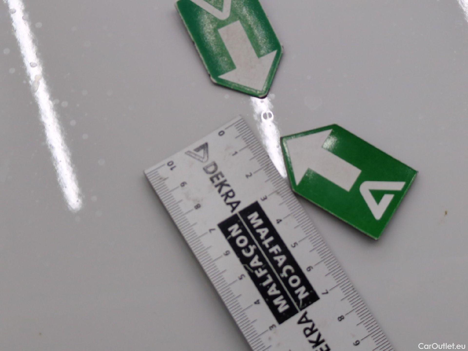  Peugeot  208  Affaire Pack Clim 1.6 HDi 75CV BVM5 E6 #83