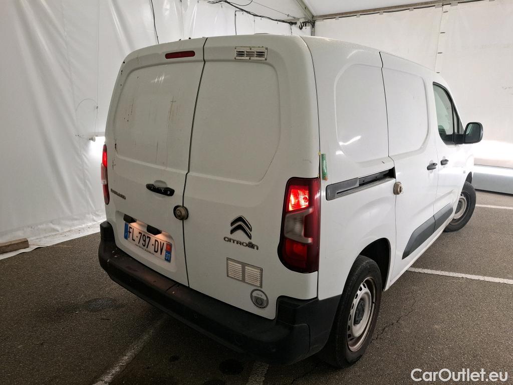  Citroen  Berlingo CITROEN  / 2018 / 4P / Fourgonnette Taille M 650kg BlueHDi 100 BVM Club #26
