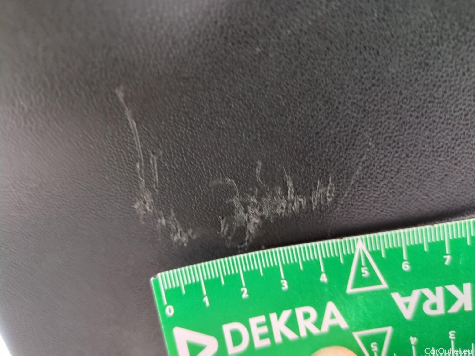  Peugeot  208  Affaire Pack Clim 1.6 HDi 75CV BVM5 E6 #52