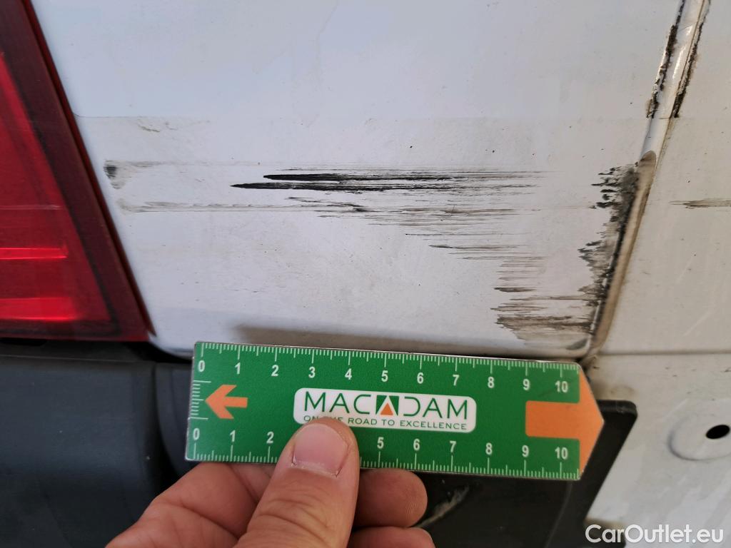  Nissan  NV400 NISSAN  / 2014 / 4P / Fourgon tôlé L2H2 2.3 dCi 165 EUVI S/S 3t5 N-Connecta #15