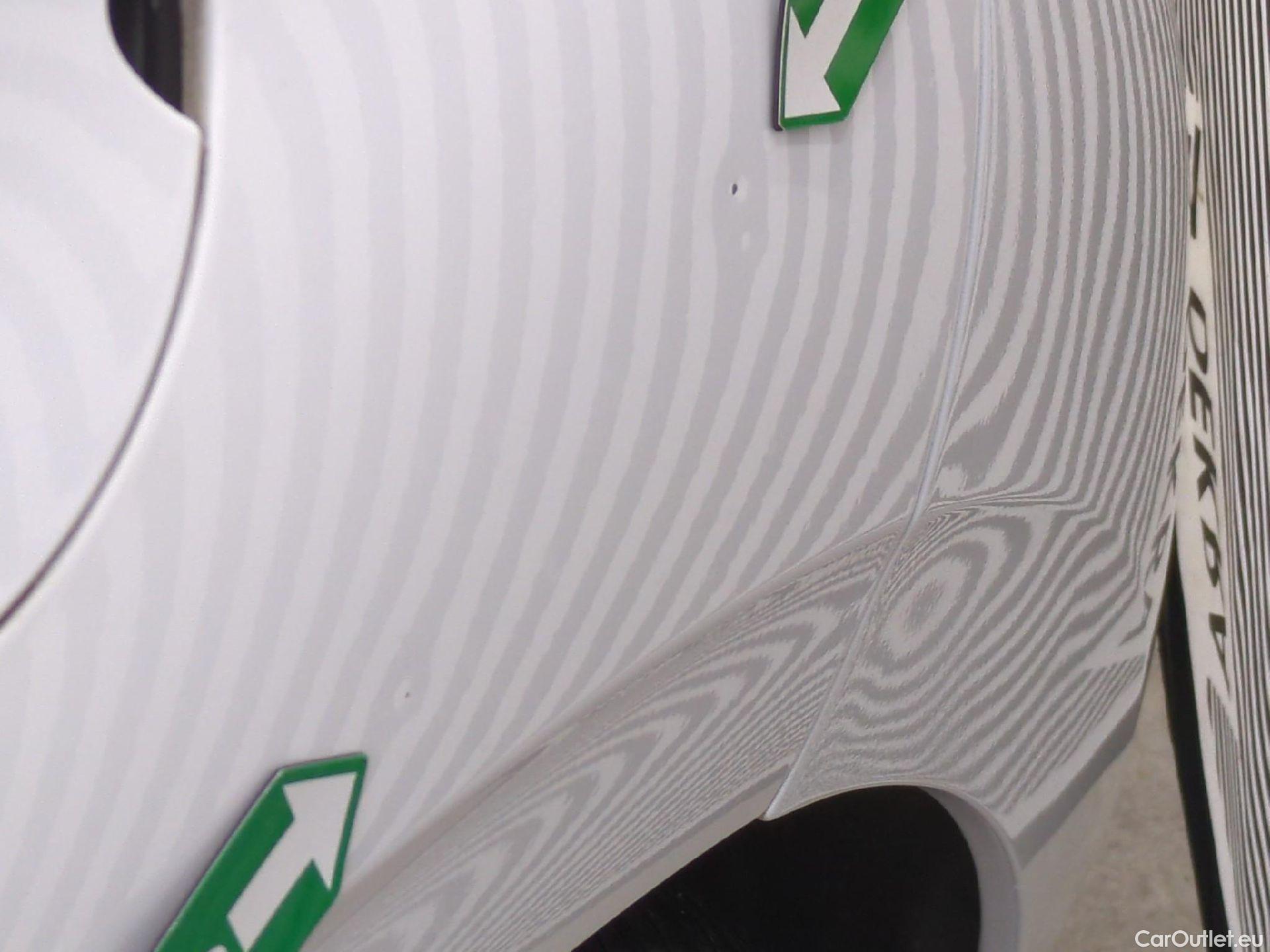  Peugeot  208  Affaire Pack Clim 1.6 HDi 75CV BVM5 E6 #98