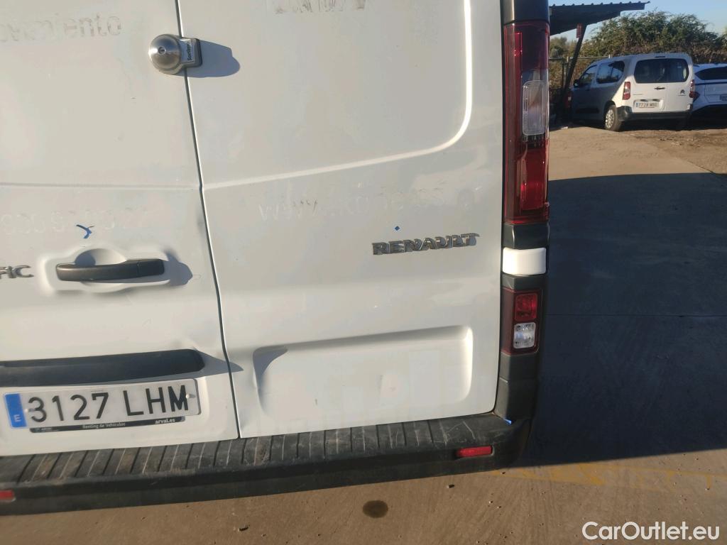  Renault  Trafic RENAULT  / 2019 / 4P / furgón Furgón 27 L1H1 Energy BluedCi 70 kW #8