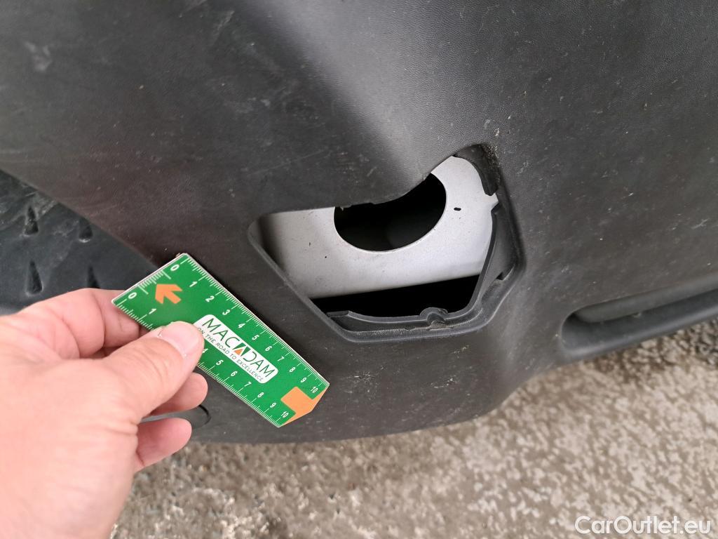  Nissan  NV400 NISSAN  / 2014 / 4P / Fourgon tôlé L2H2 2.3 dCi 165 EUVI S/S 3t5 N-Connecta #53