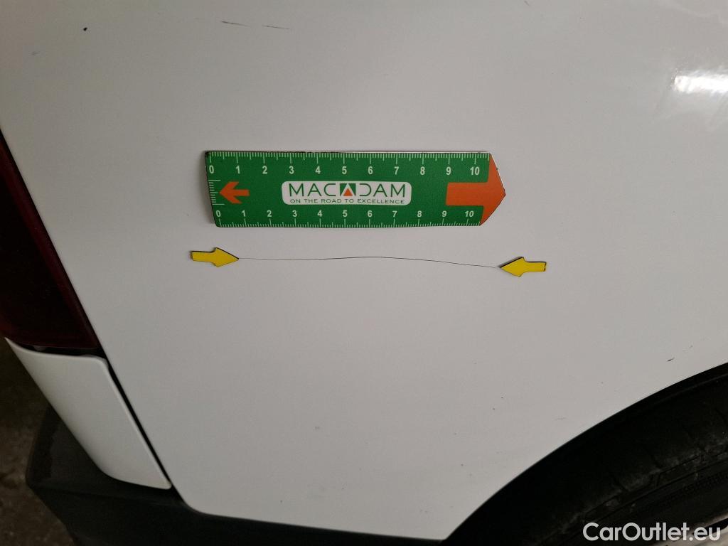  Citroen  Berlingo CITROEN  / 2018 / 4P / Fourgonnette Taille M 650kg BlueHDi 100 BVM Club #11