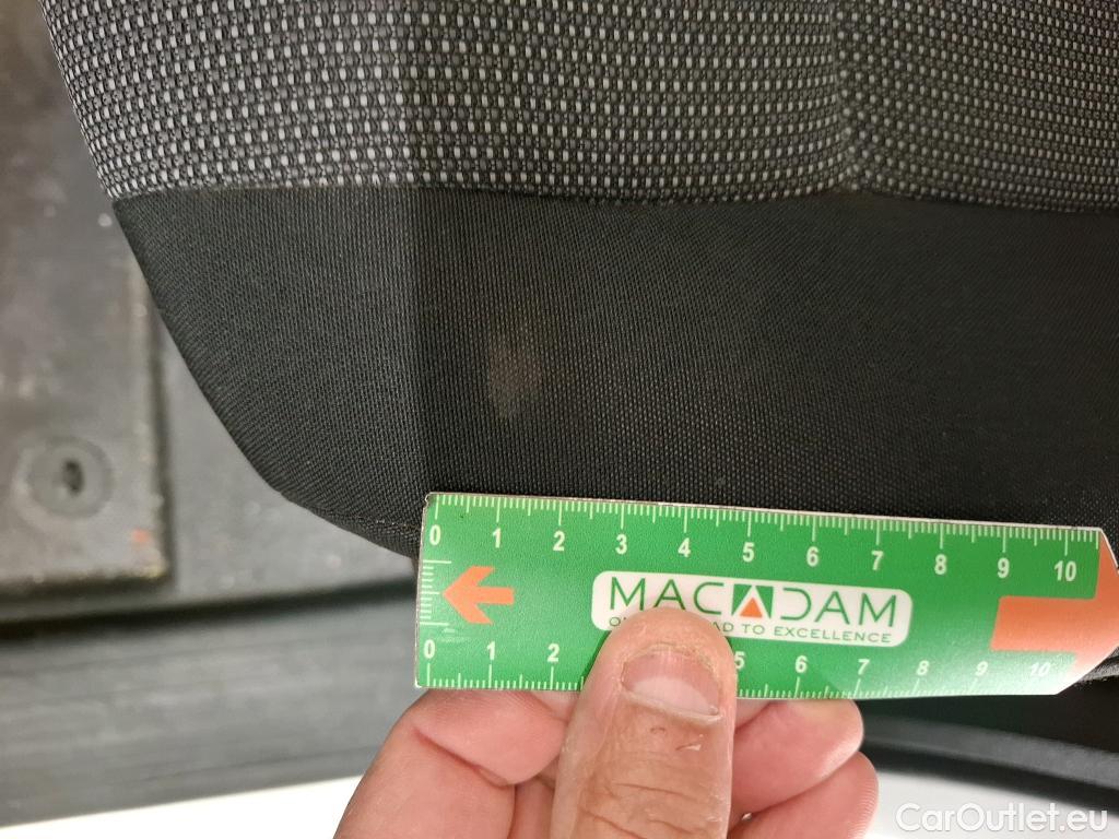  Citroen  Berlingo CITROEN  / 2018 / 4P / Fourgonnette Taille M 650kg BlueHDi 100 BVM Club #35