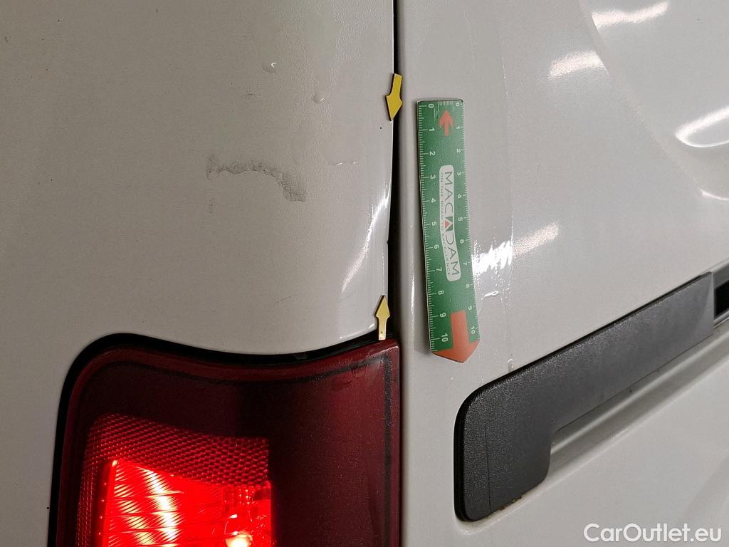  Citroen  Berlingo CITROEN  / 2018 / 4P / Fourgonnette Taille M 650kg BlueHDi 100 BVM Club #27