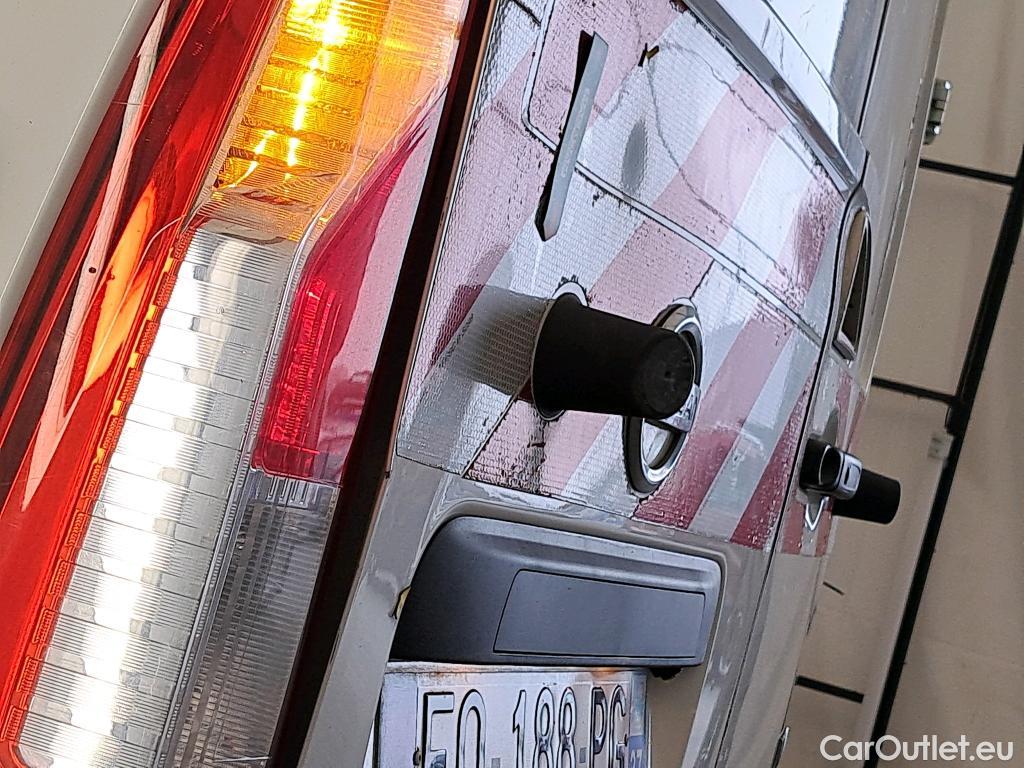  Nissan  NV400 NISSAN  / 2014 / 4P / Fourgon tôlé L2H2 2.3 dCi 165 EUVI S/S 3t5 N-Connecta #12