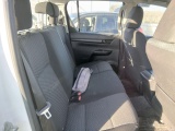  Toyota  Hilux TOYOTA  VU 4p 7G pickup 2.4 D-4D Cabina Doble GX 4x4 #7