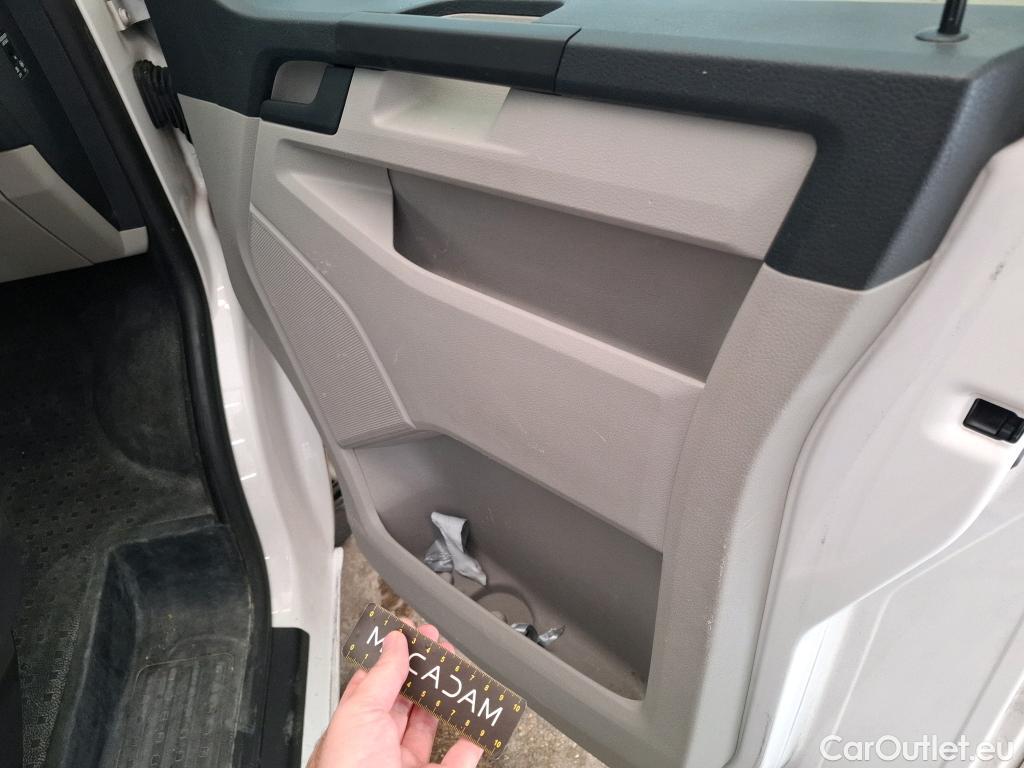  Volkswagen  Transporter VOLKSWAGEN  VU 4p Fourgon 2.0 TDi 102 L1H1 Business Line Plus #28