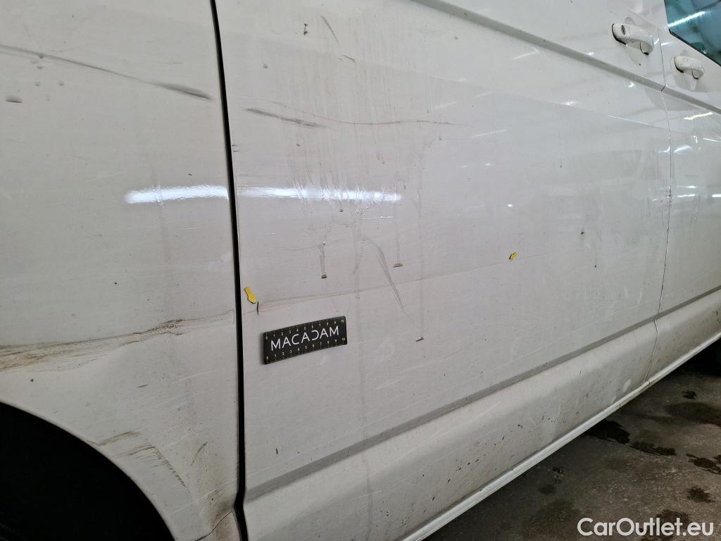  Volkswagen  Transporter VOLKSWAGEN  VU 4p Fourgon 2.0 TDi 102 L1H1 Business Line Plus #14