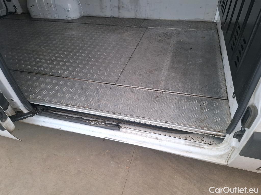  Renault  Master RENAULT  / 2019 / 4P / Fourgon tôlé FG T GCF F3500 L2H2 EnergydCi180BVR #42