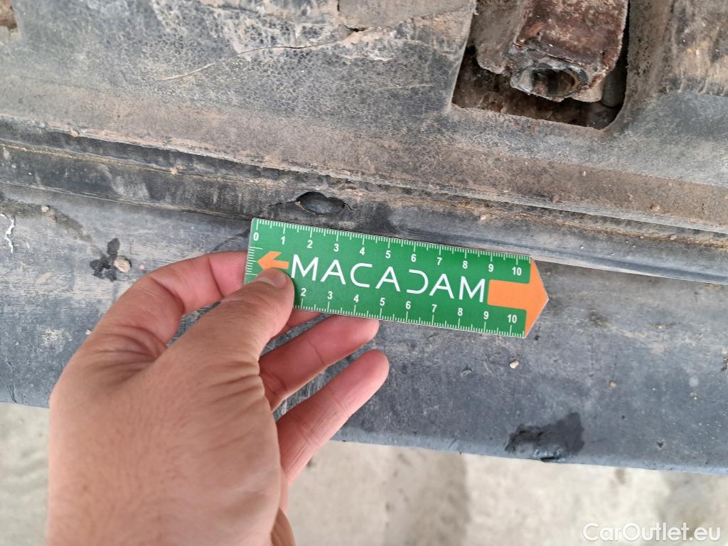  Renault  Master  III Fourgon L2H2 3 5 Grand Confort dCi 130CV BVM6 E6 #32