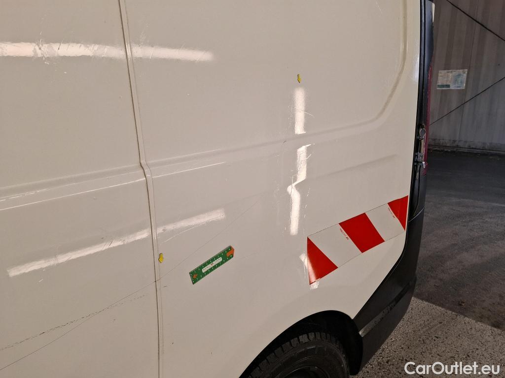  Renault  Trafic RENAULT  / 2019 / 4P / Fourgon tole FG GCF L1H1 1000 Energy dCi 145 EDC #10