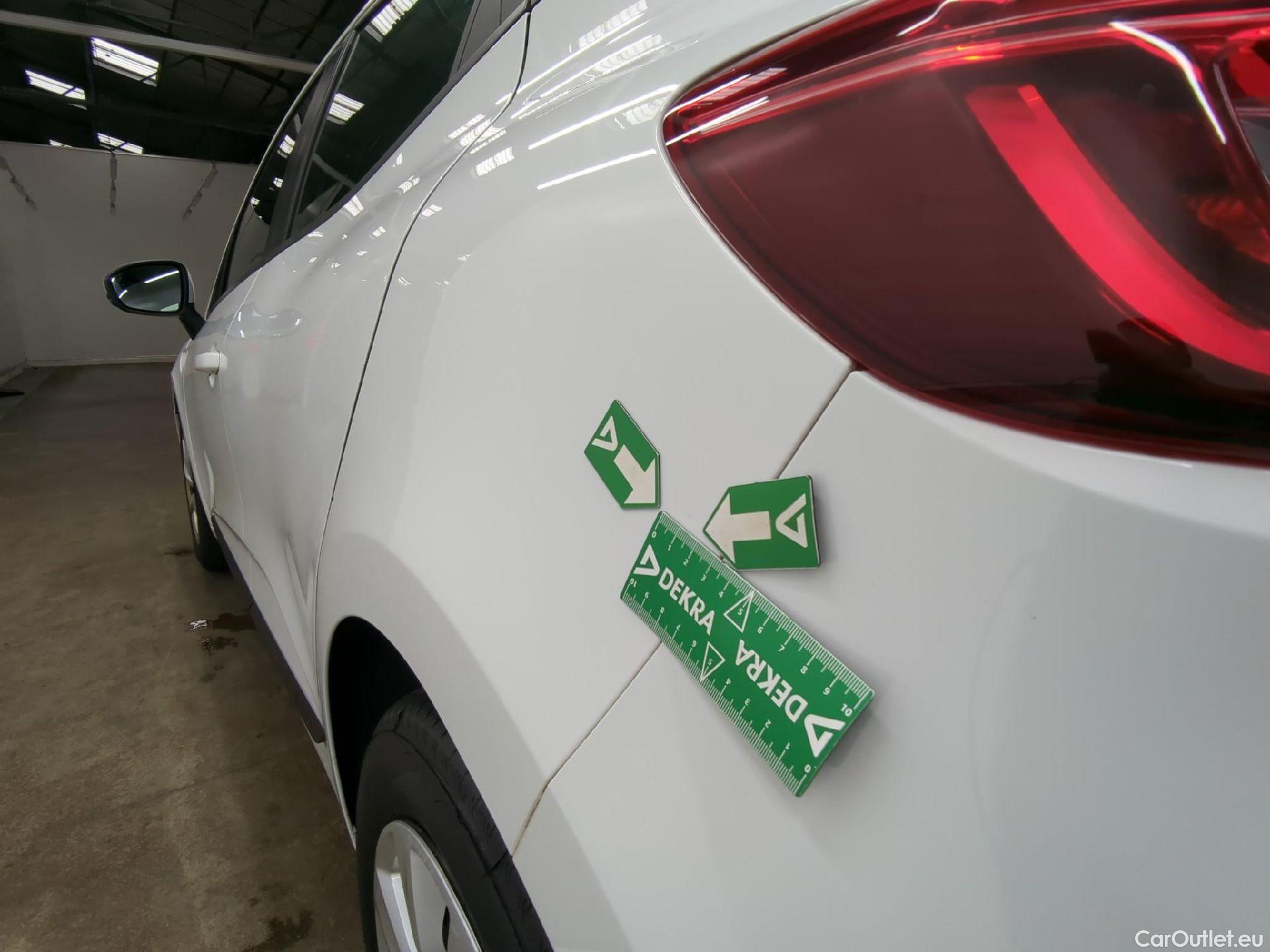  Renault  Clio  V Société Air Nav 1.5 dCi 85CV BVM6 E6dT #26