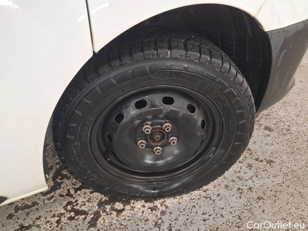  Renault  Trafic RENAULT  / 2019 / 4P / Fourgon tole FG GCF L1H1 1000 Energy dCi 145 EDC #27