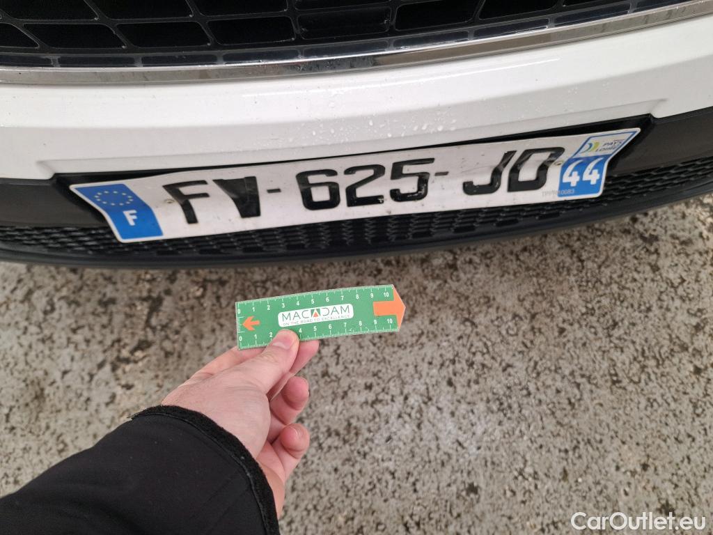  Renault  Trafic RENAULT  / 2019 / 4P / Fourgon tole FG GCF L1H1 1000 Energy dCi 145 EDC #35