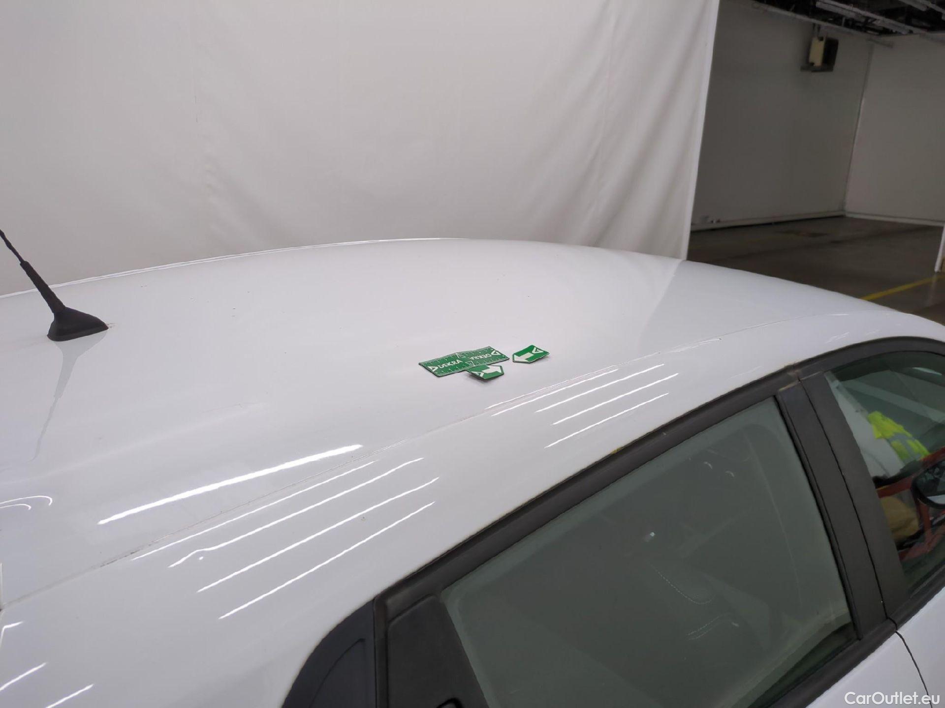  Renault  Clio  IV Air 1.5 dCi 75CV BVM5 E6 #14