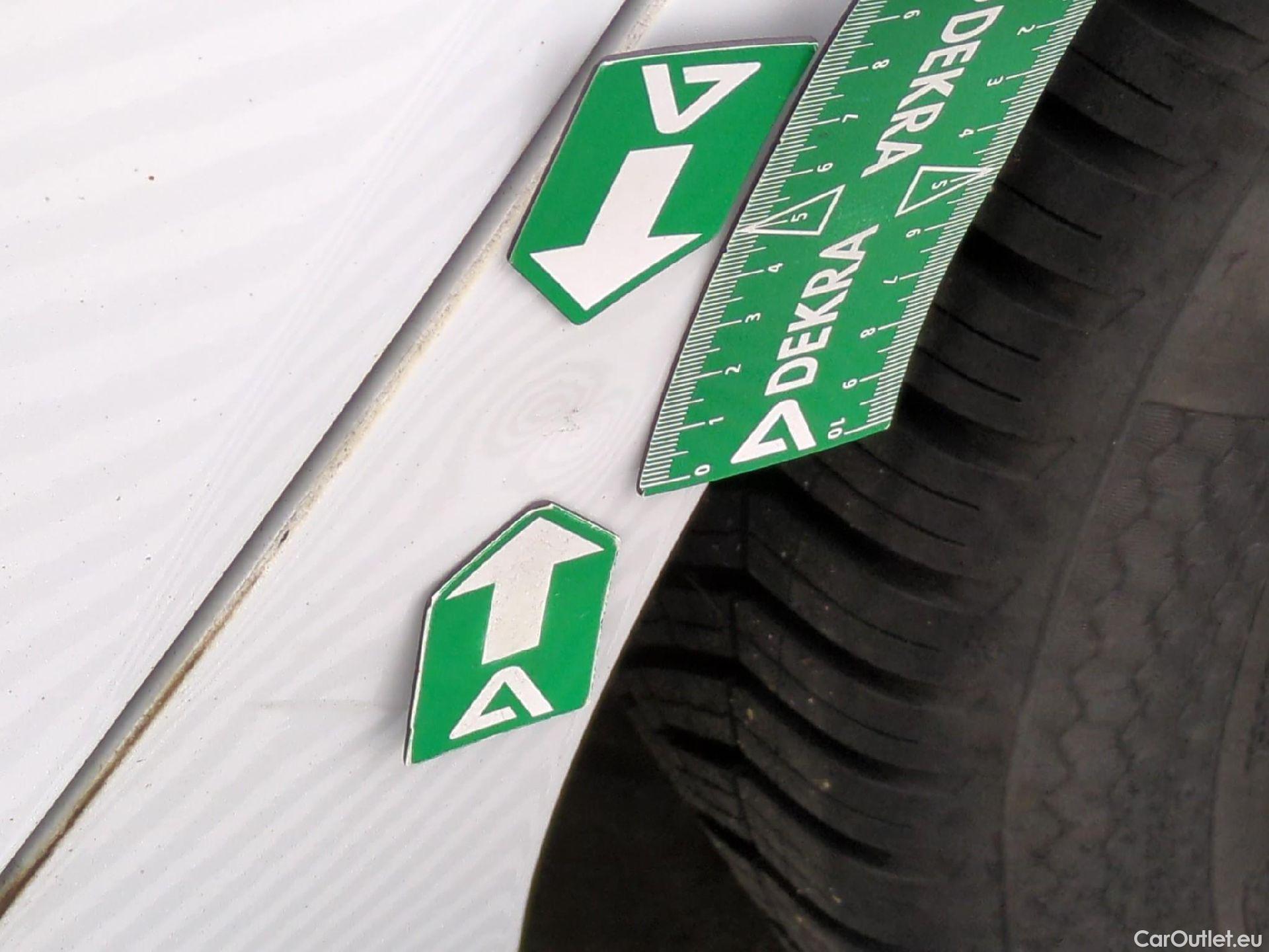  Renault  Clio  IV Grandtour Business 1.5 dCi 90CV BVM5 E6 #44