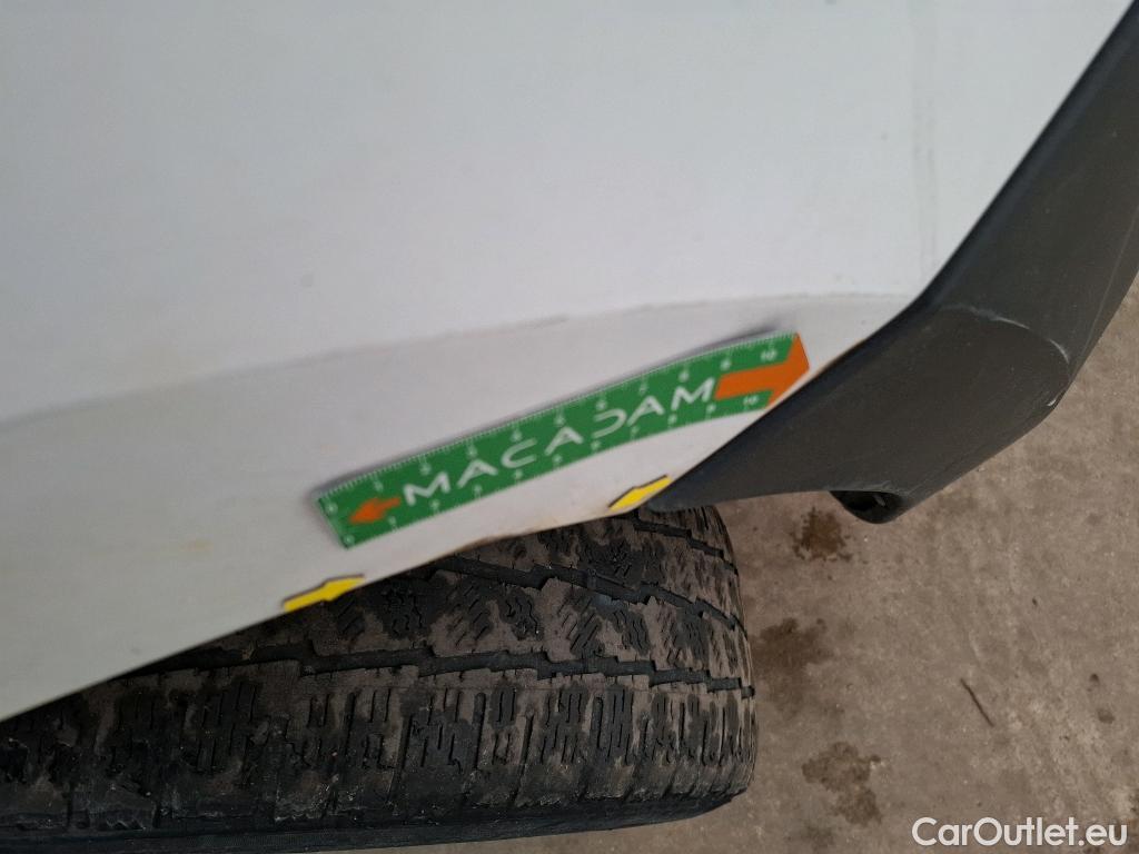  Renault  Master RENAULT  VU 4p Fourgon Gd Conf F3500 L2H2 dCi 125 #44